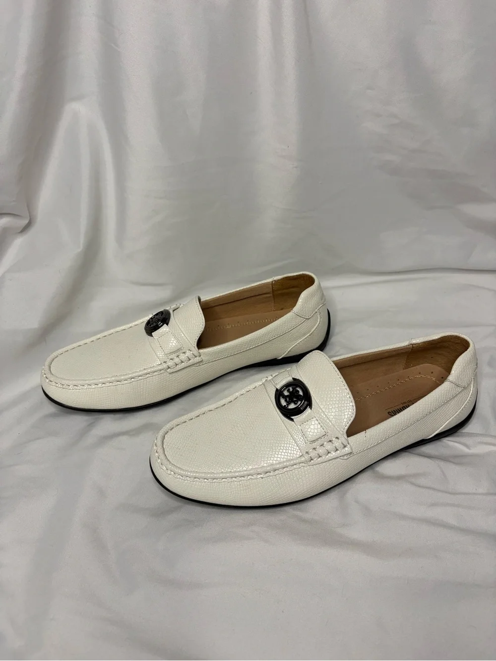 Stacy Adams White Leather Slip-On Penny Loafers with Silver Accent